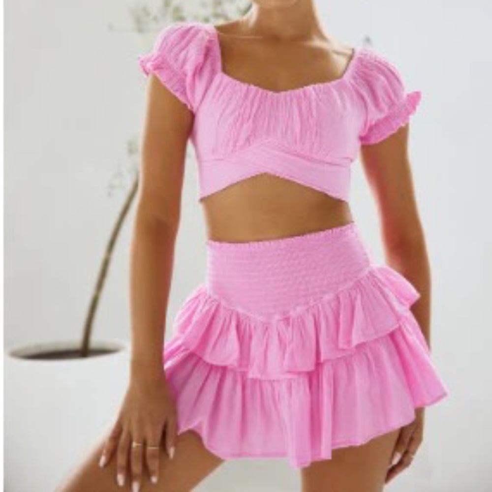 Blanco by Nature Ruffle Elastic Skirt & matching Tie Back Shirt - Small